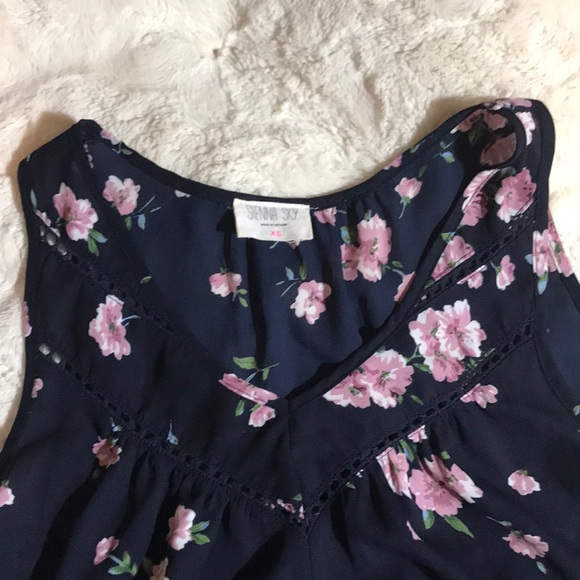 Sienna Sky Navy Floral Sleeveless Blouse - Picture 3 of 5